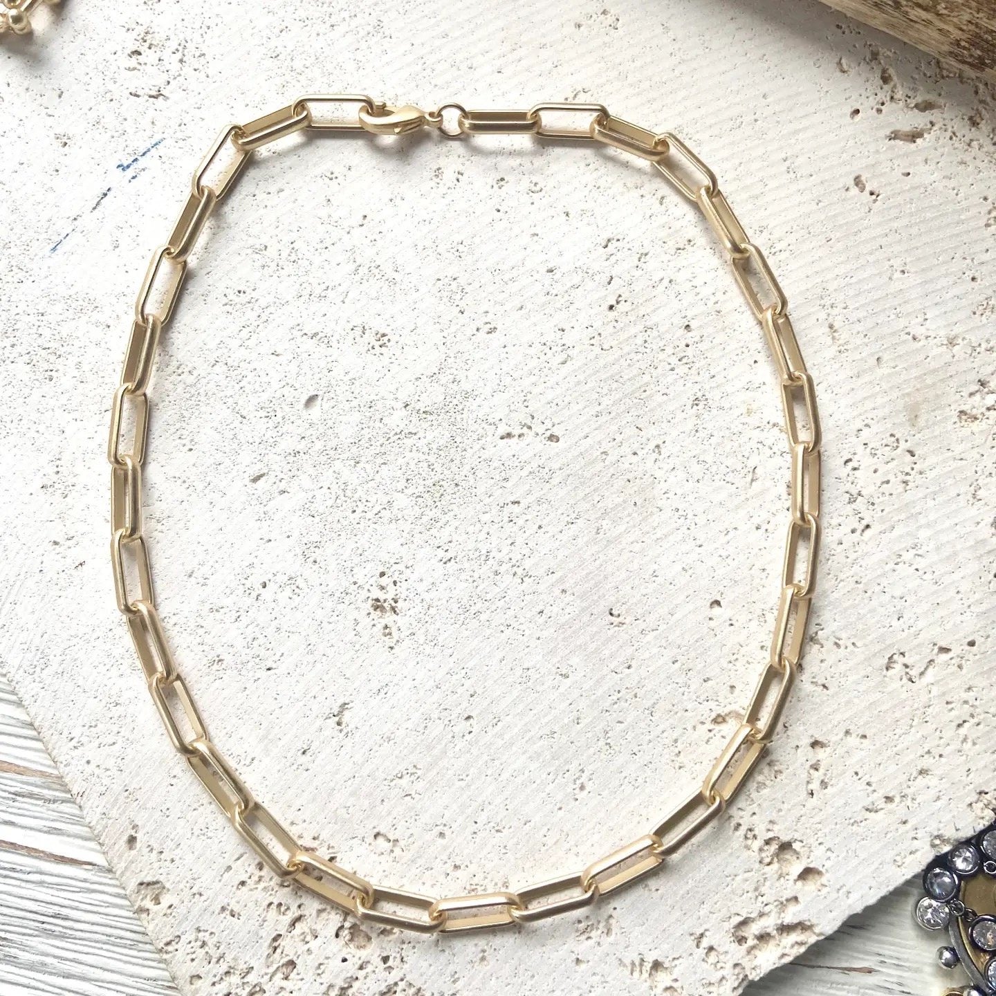 Simple Matte Gold Paperclip Necklace